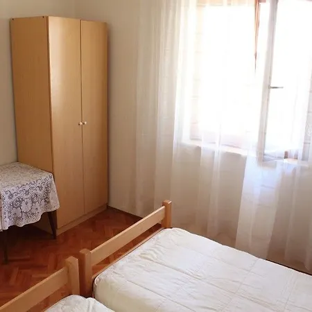 Ante Apartman