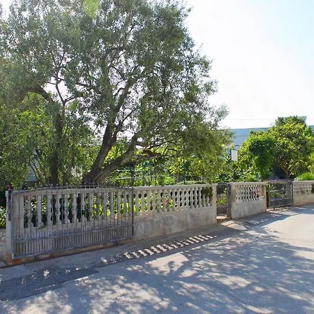 Ante Apartament *